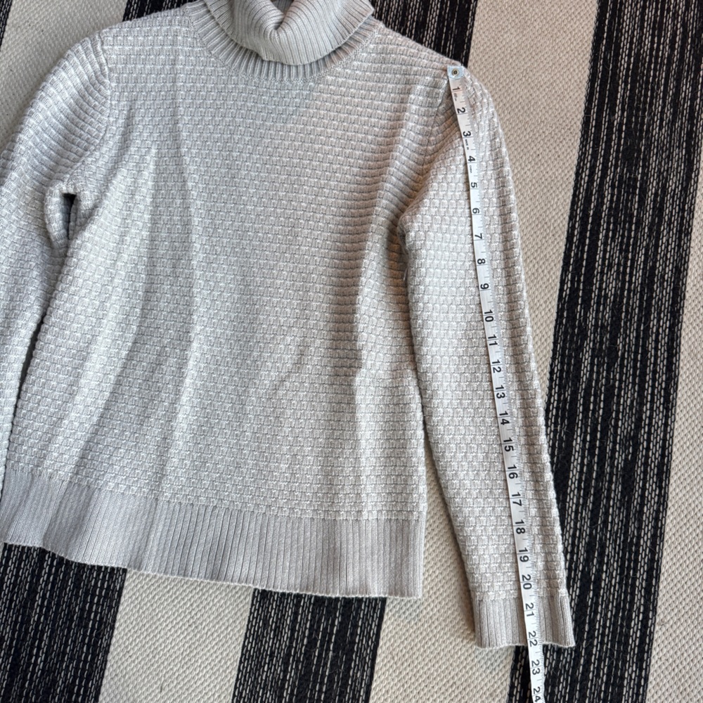 J.Crew Sweater Women's Great Long Sleeve Turtleneck Knit Sweater Size S - Picture 8 of 9